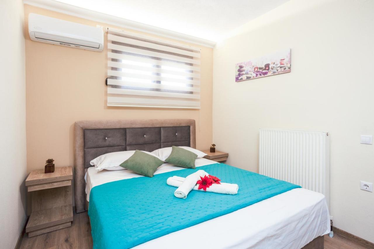 Twinstars Apartment With Courtyard And View Kalyves Polygyrou ภายนอก รูปภาพ