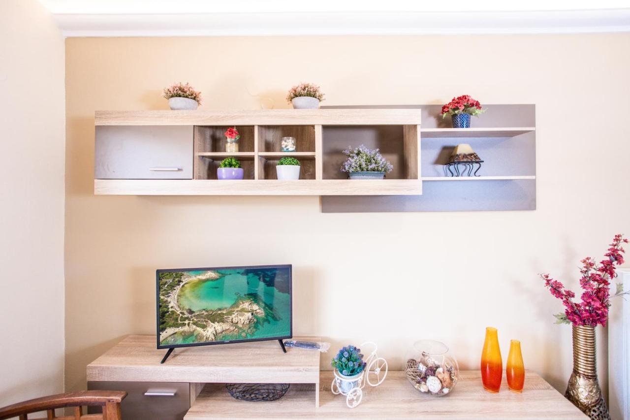 Twinstars Apartment With Courtyard And View Kalyves Polygyrou ภายนอก รูปภาพ